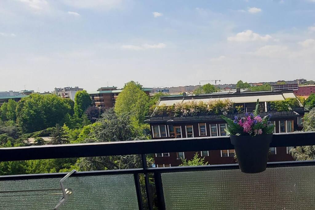 Franco Sansirohouse Rho Mi Fiera Apartment Milan Luaran gambar